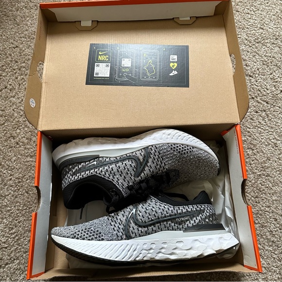 Nike React Infinity Run FK3 (Oreo) - Picture 3 of 9